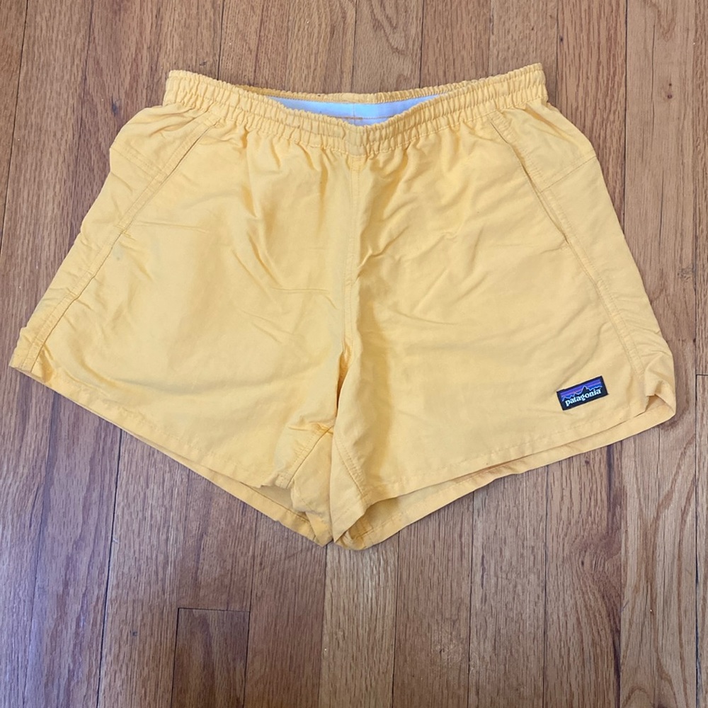 Patagonia Sunshine Yellow Baggies Women’s Shorts size XS